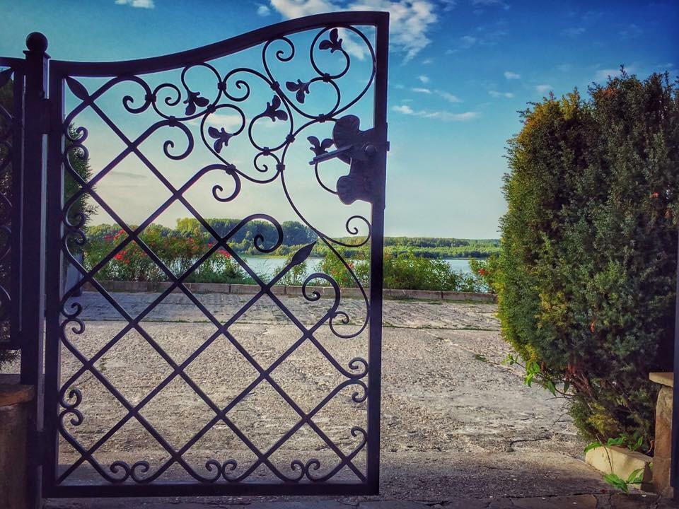 Хотел "Лодката" Tutrakan Bagian luar foto